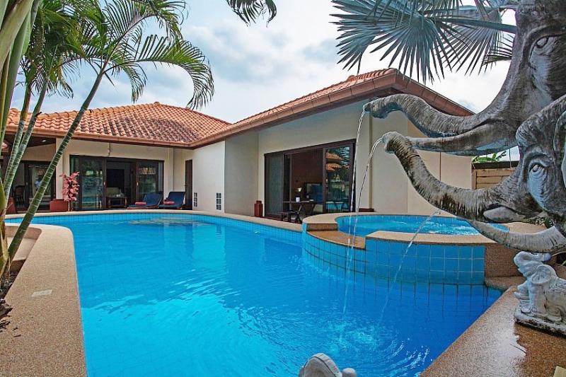 Tranquillo Pool Villa